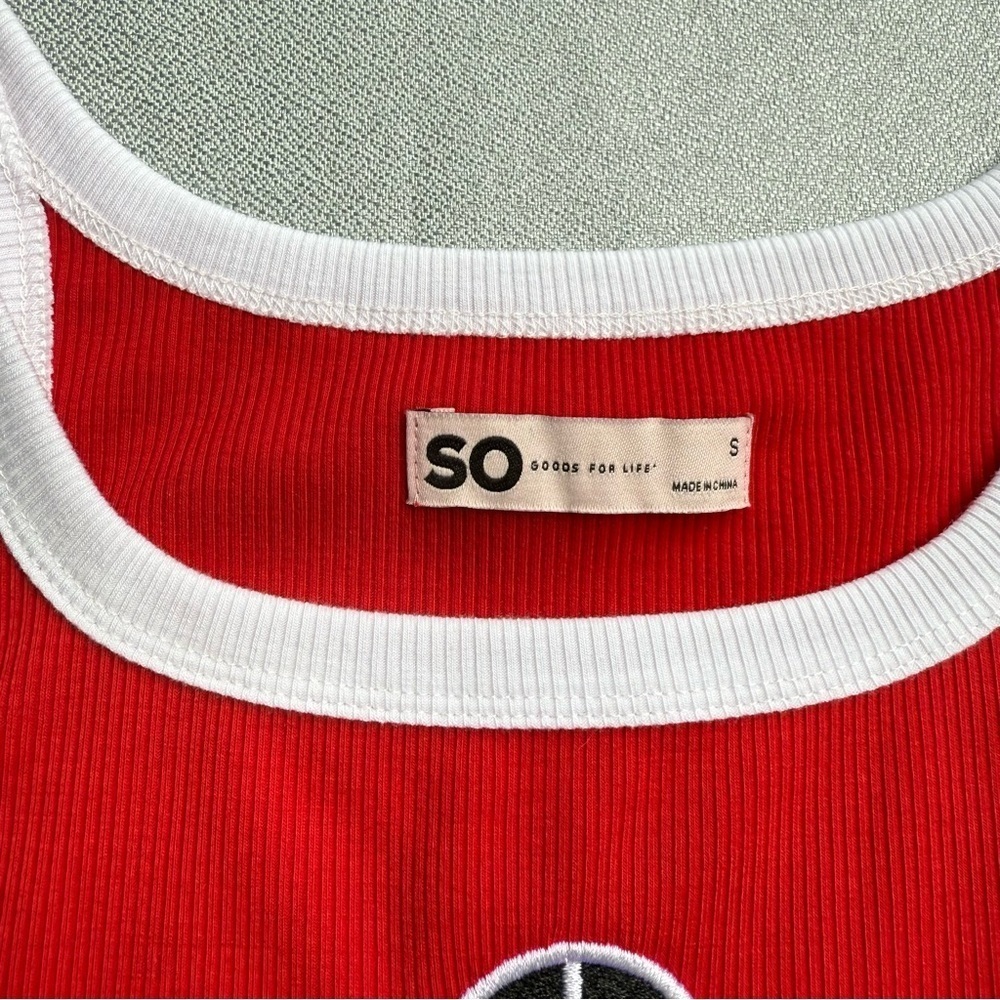 SO Goods For Life Women’s Embroidered Peace Sign Ribbed Red Fitted Tank Top S - Picture 3 of 6